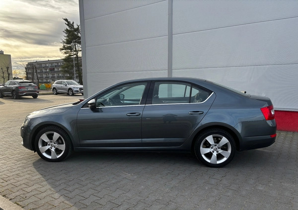 Skoda Octavia cena 45900 przebieg: 242000, rok produkcji 2016 z Jastrowie małe 79